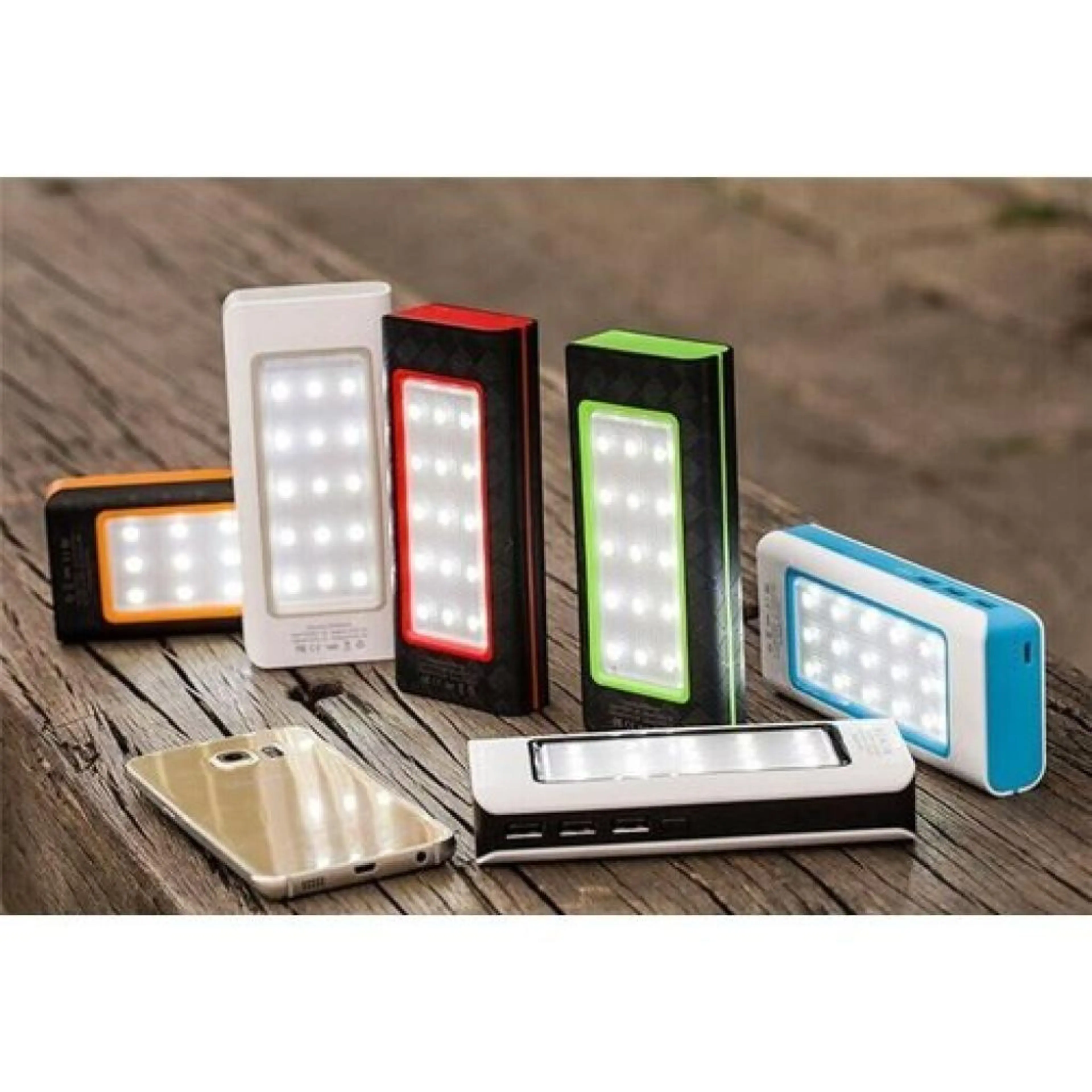 Преносима батерия с фенер за телефон 20000mah